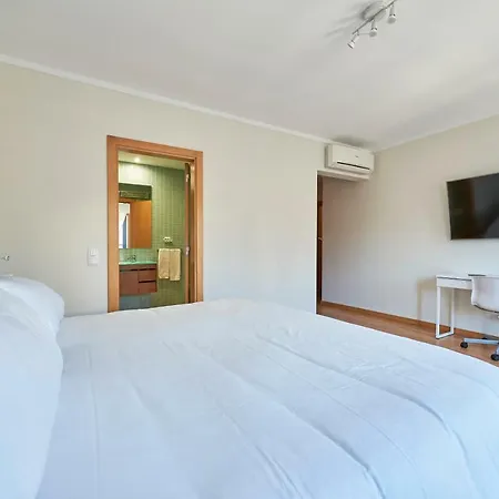 Apartment Algarve Oceanfront Luxury Apartment W Pool