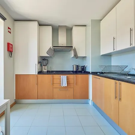 Algarve Oceanfront Luxury Apartment W Pool Apartment *